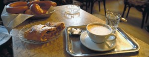 kaffeehaus-stilleben--austrianviews--d